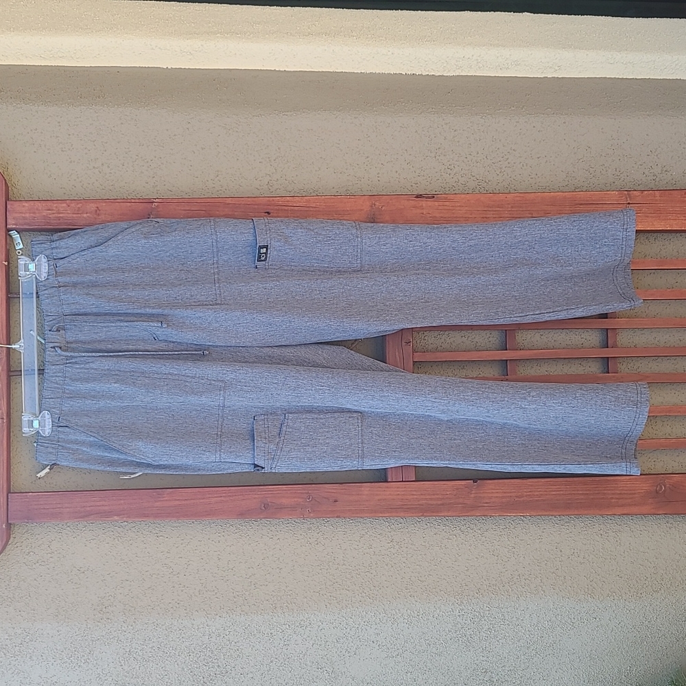 Koi six pocket scrubs